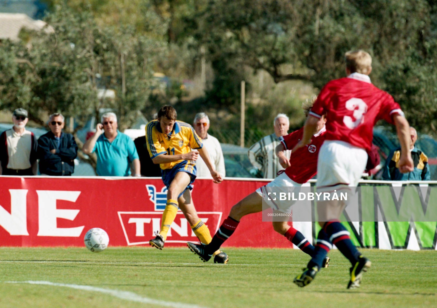 Mikael Hansson, Sverige