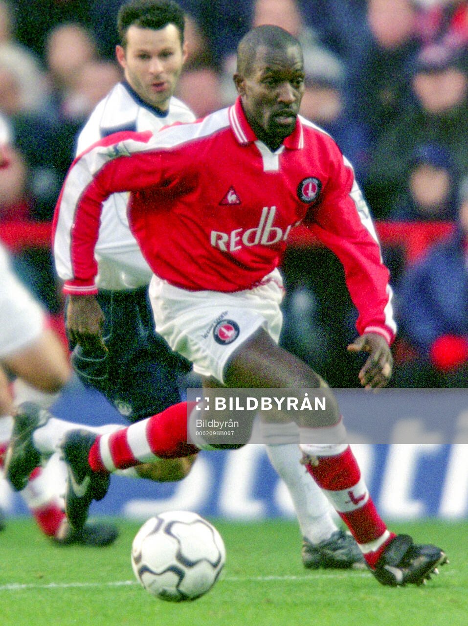 Football, English Premier League 2000-2001, Charlton -