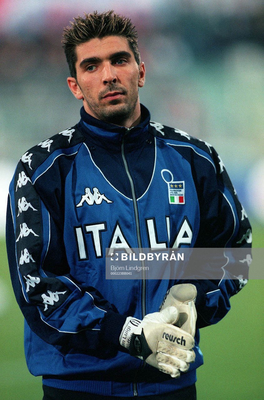 Gianluca Buffon, Italien