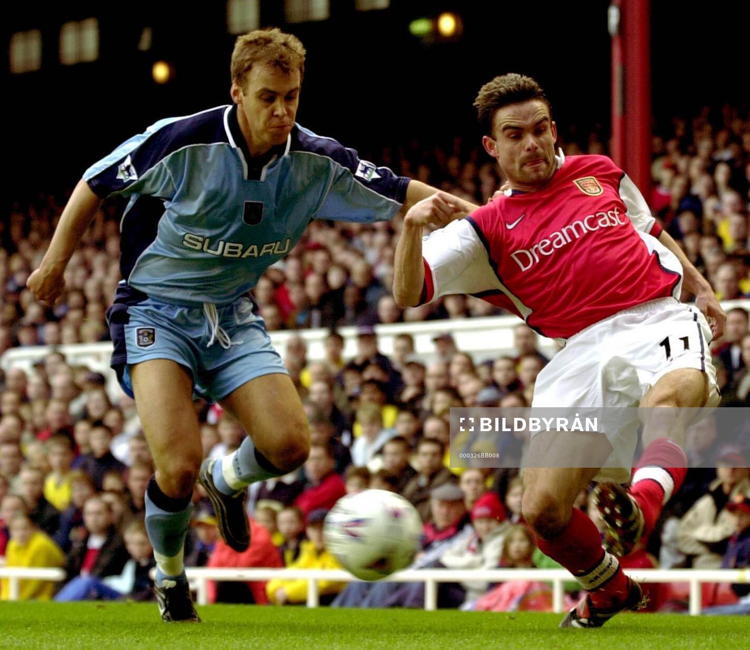 Tomas Gustafsson, Coventry och Marc Overmars, Arsenal