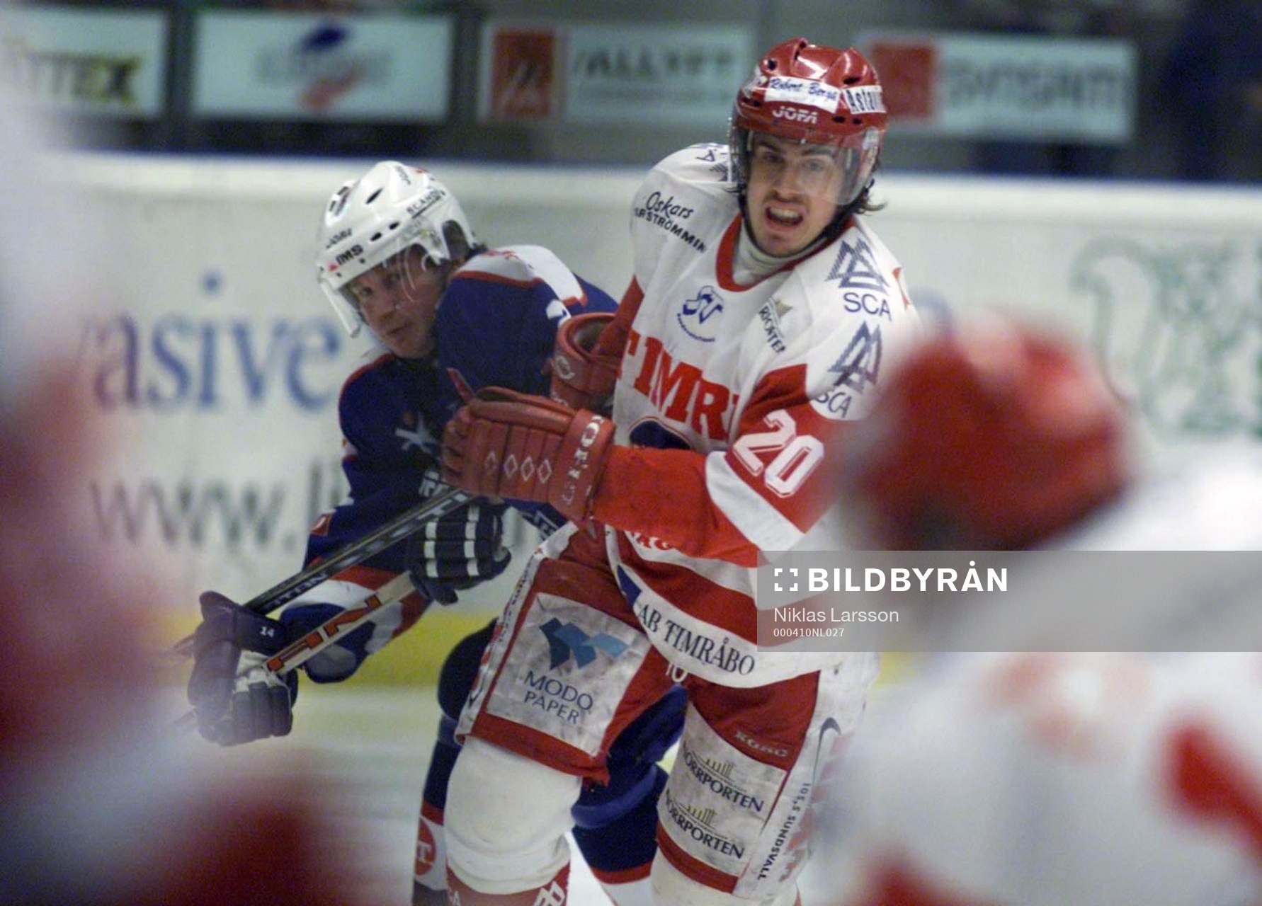 Henrik Zetterberg, Timrå sliter sig från sin bevakare