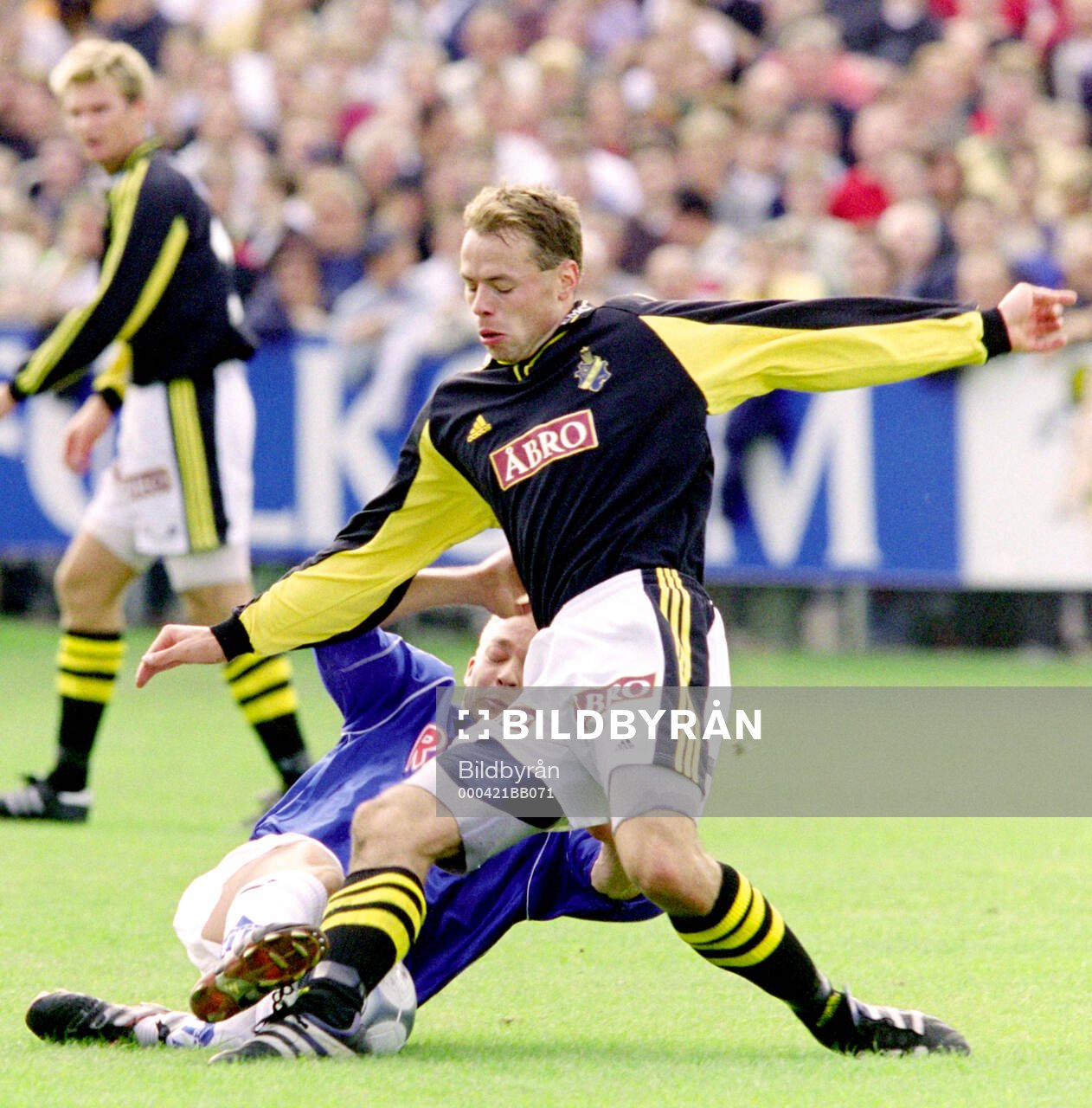 AIK:s Andreas Alm mot Halmstads Peter Lennartsson