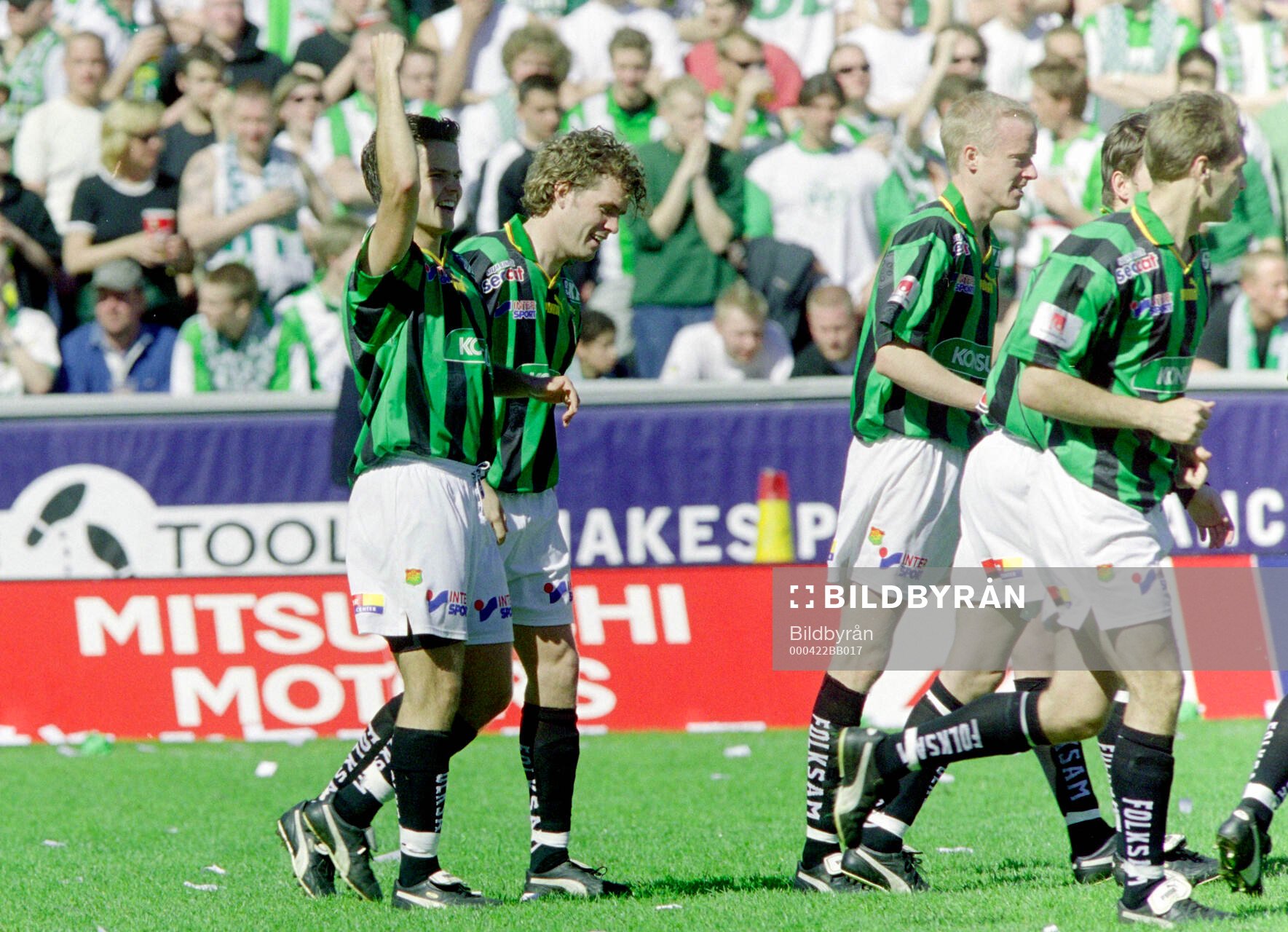 Gais Lukasz Chmaj (t v) jublar