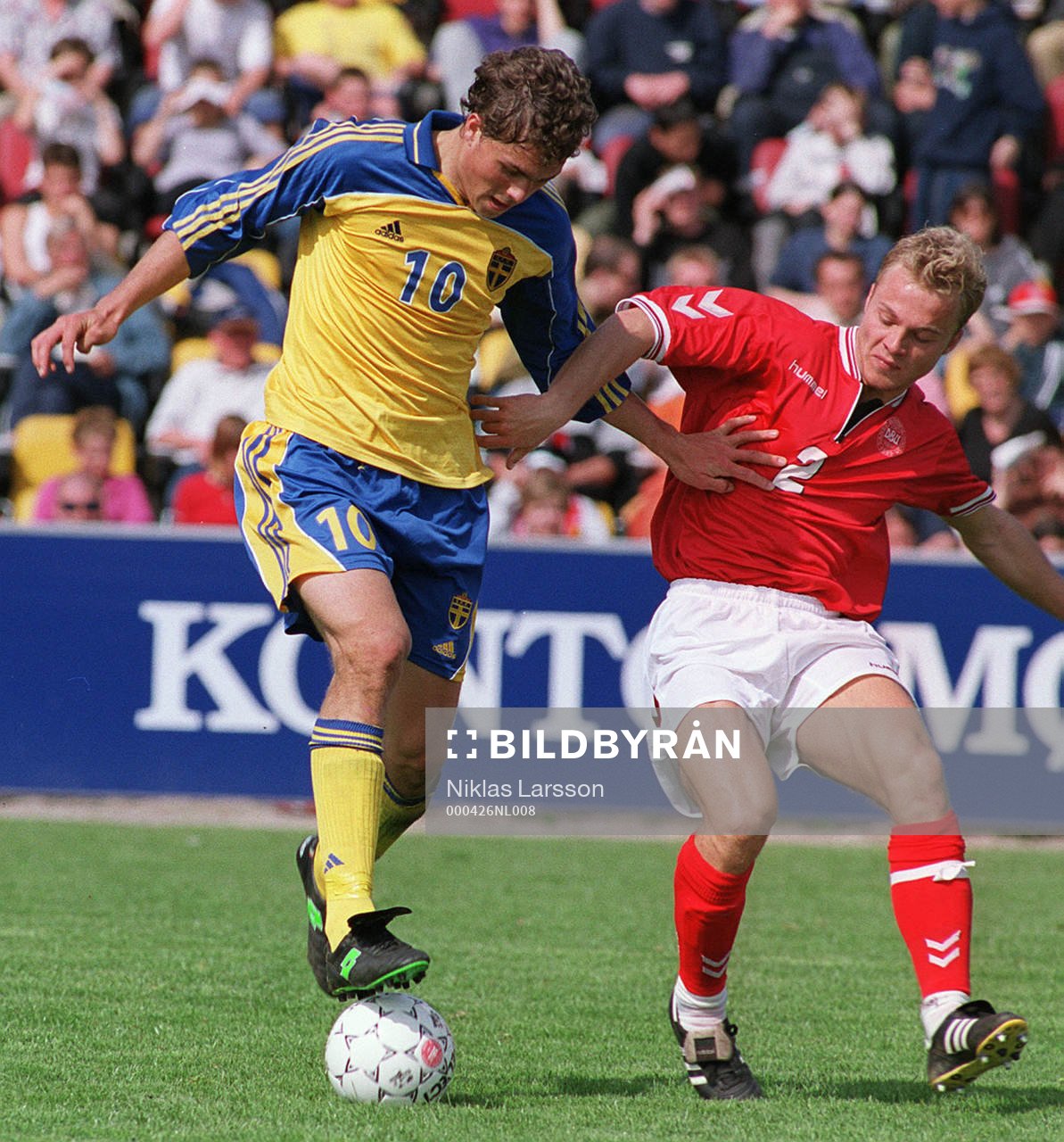 Danmark-Sverige 1-2  (U21) Johan Elmander, Sverige. Lars