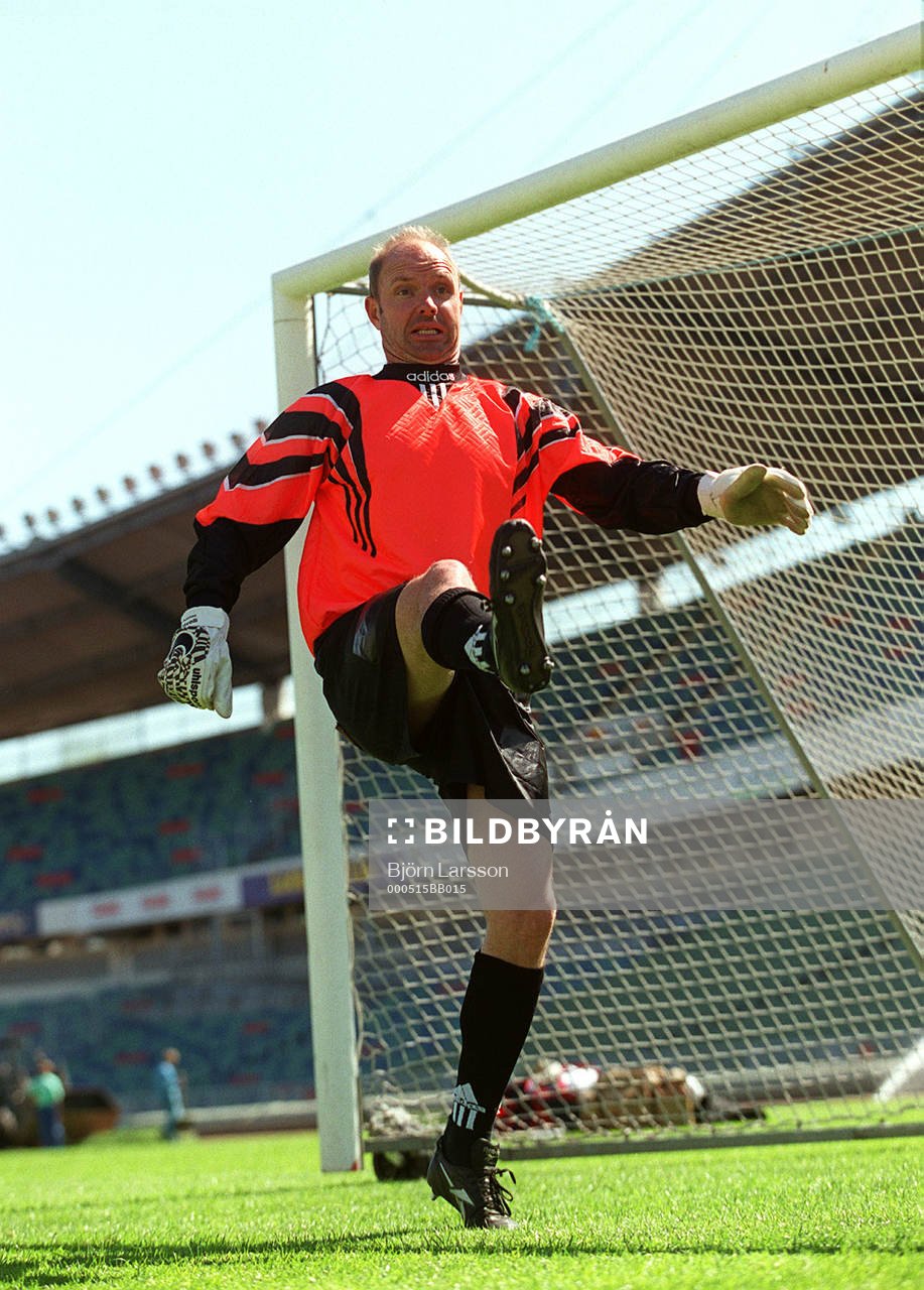 Thomas Ravelli