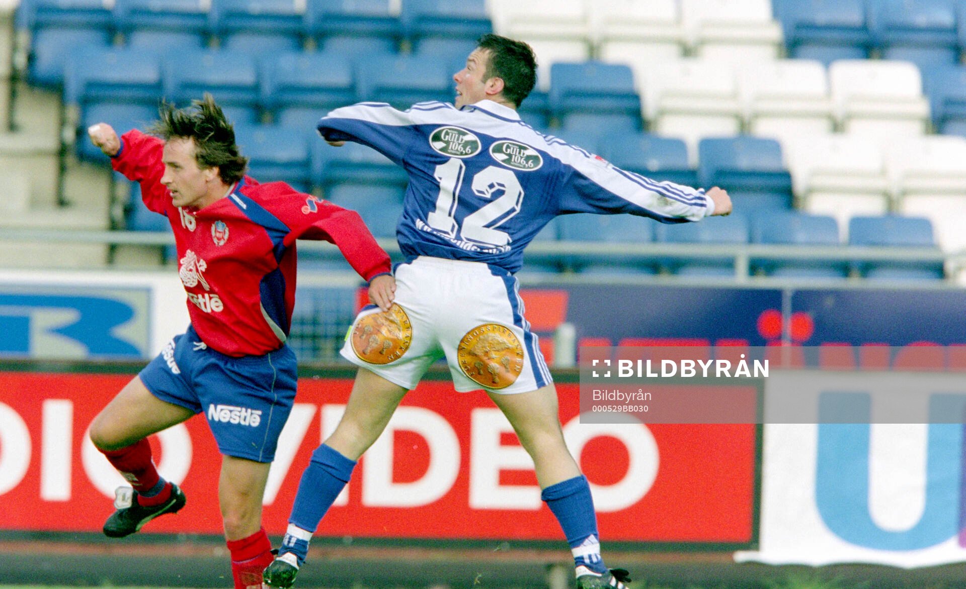 Helsingborgs Stig Johansen mot Sundsvalls Mats Barkemo