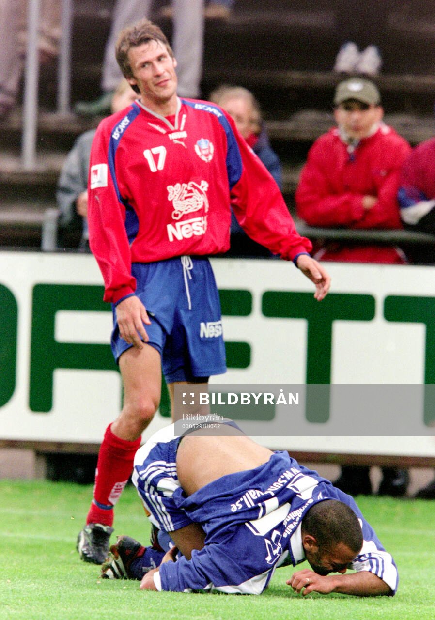 Helsingborgs Michael Hansson mot Sundsvalls Cain Dotson