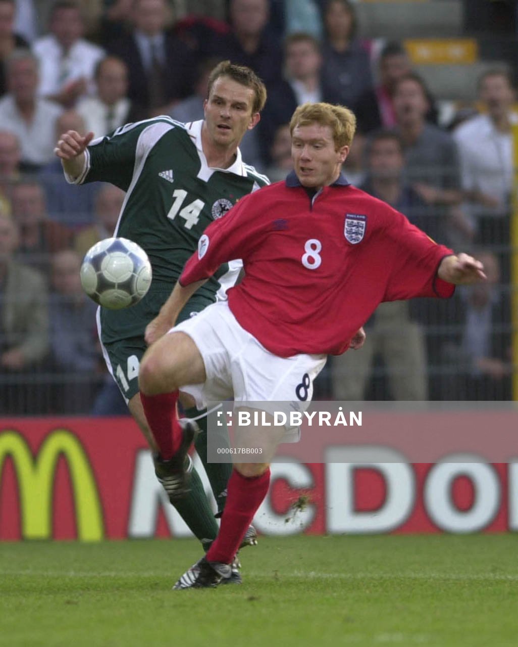  Dieter Hamann, Tyskland och Paul Scholes, England