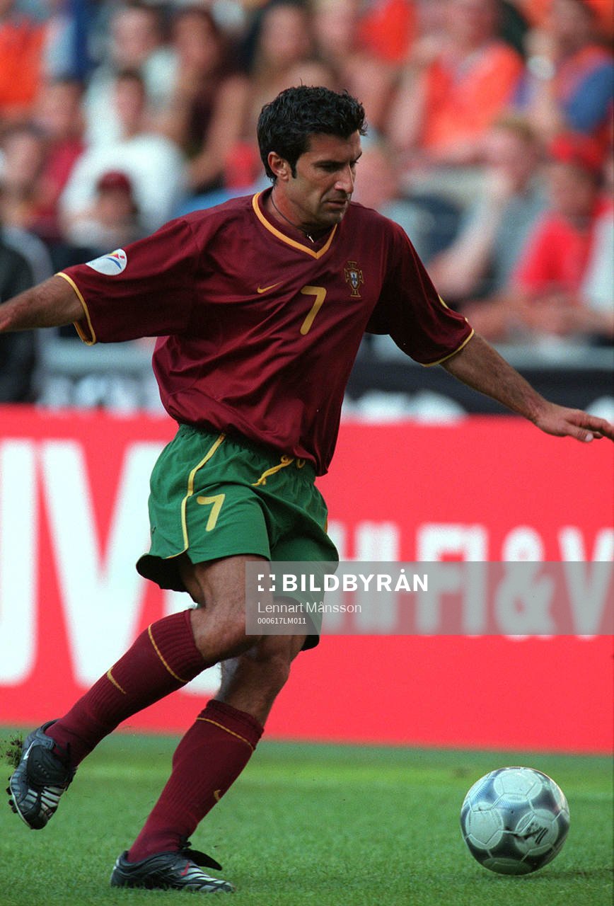 Luis Figo, Portugal