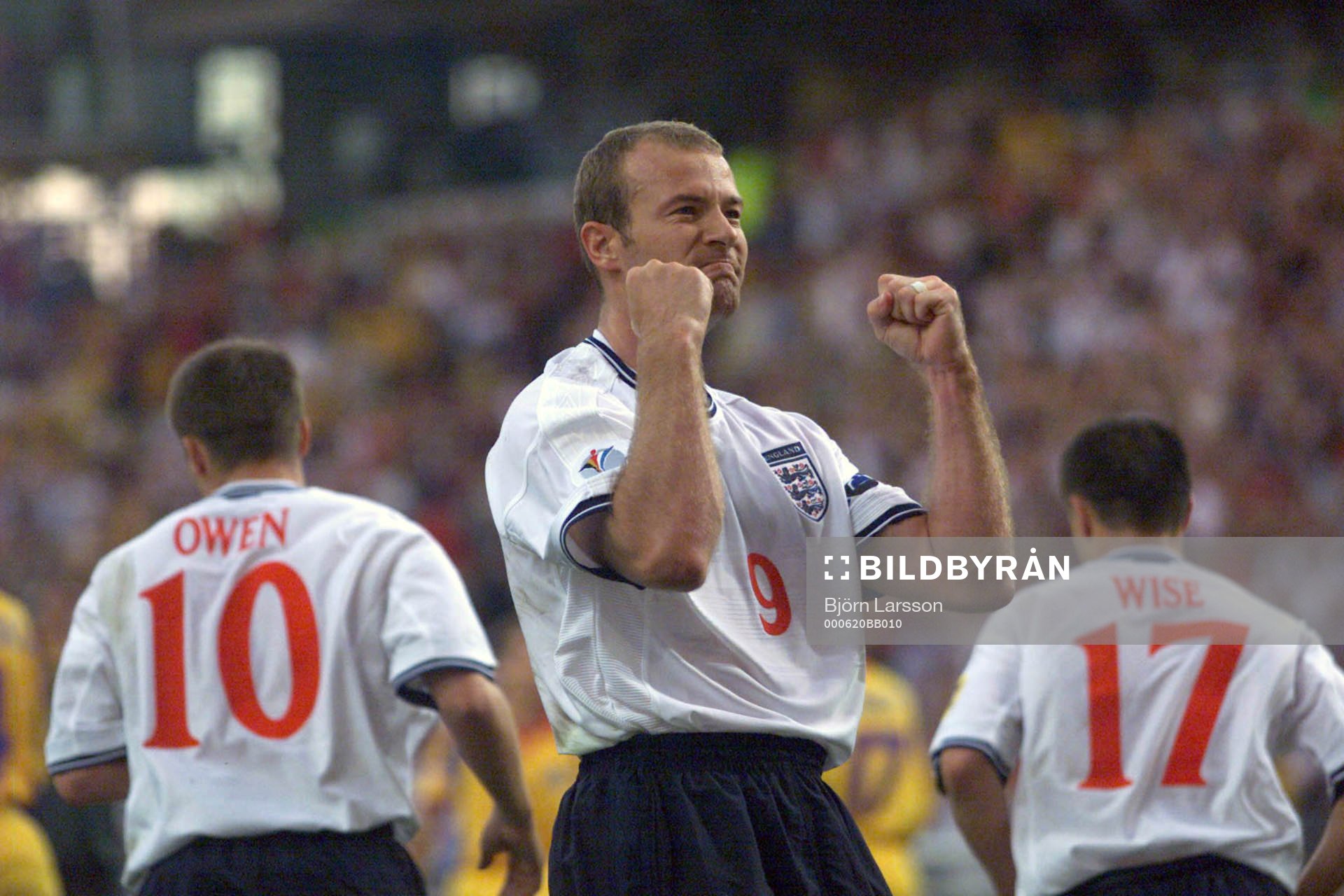 Alan Shearer, England jublar efter sitt straffmål
