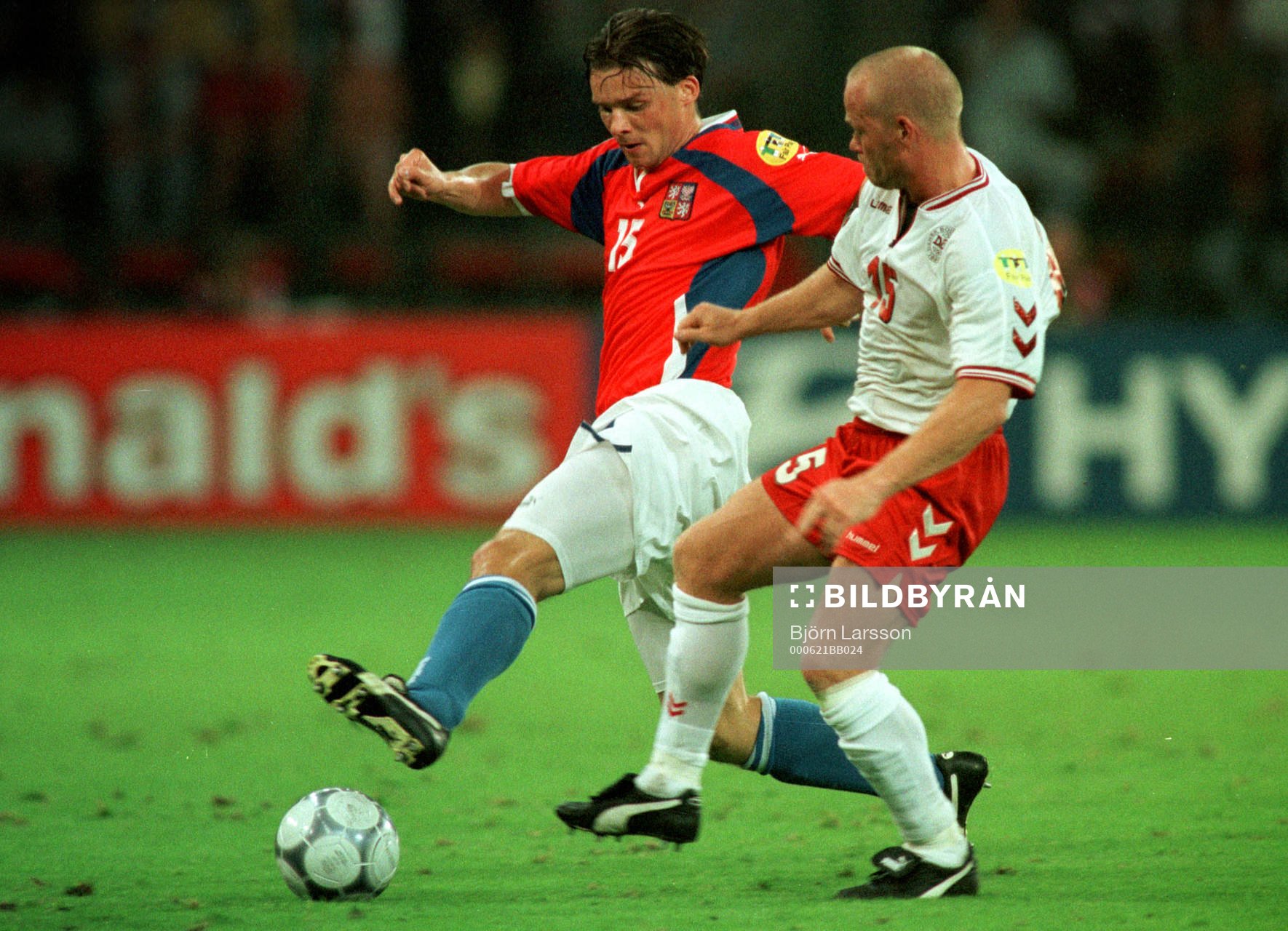 Marek Jankulovski, Tjeckien och Stig Töfting, Danmark