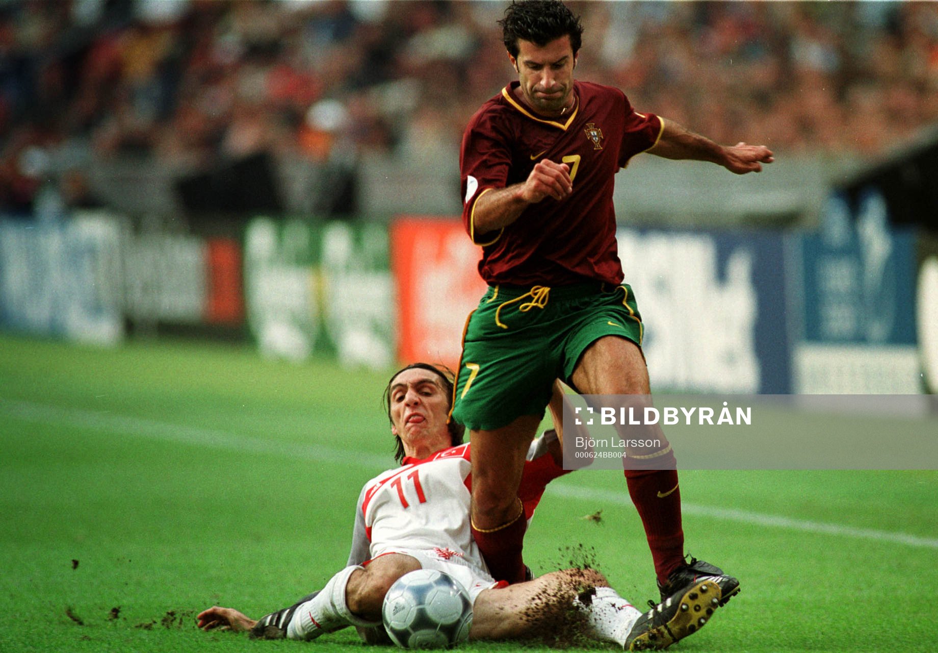 Luis Figo, Portugal