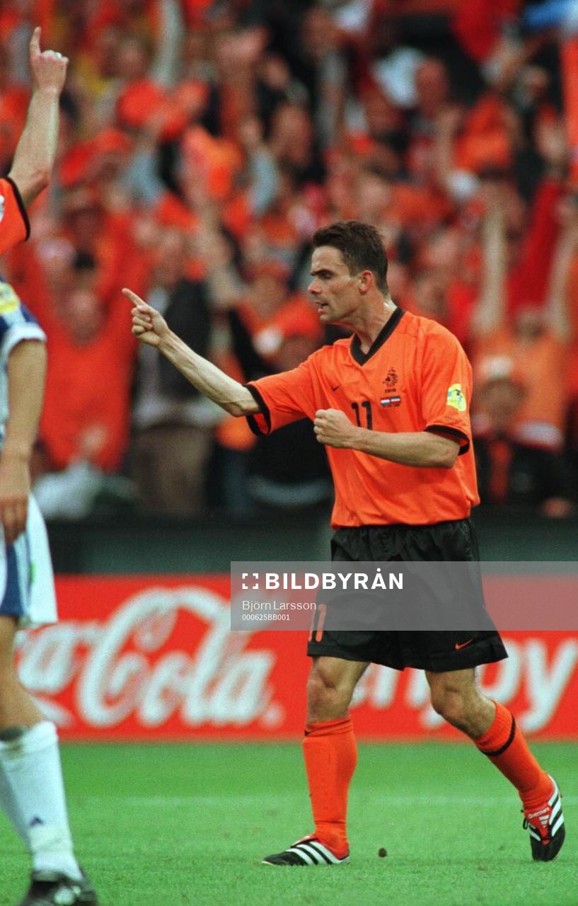 Marc Overmars, Holland jublar