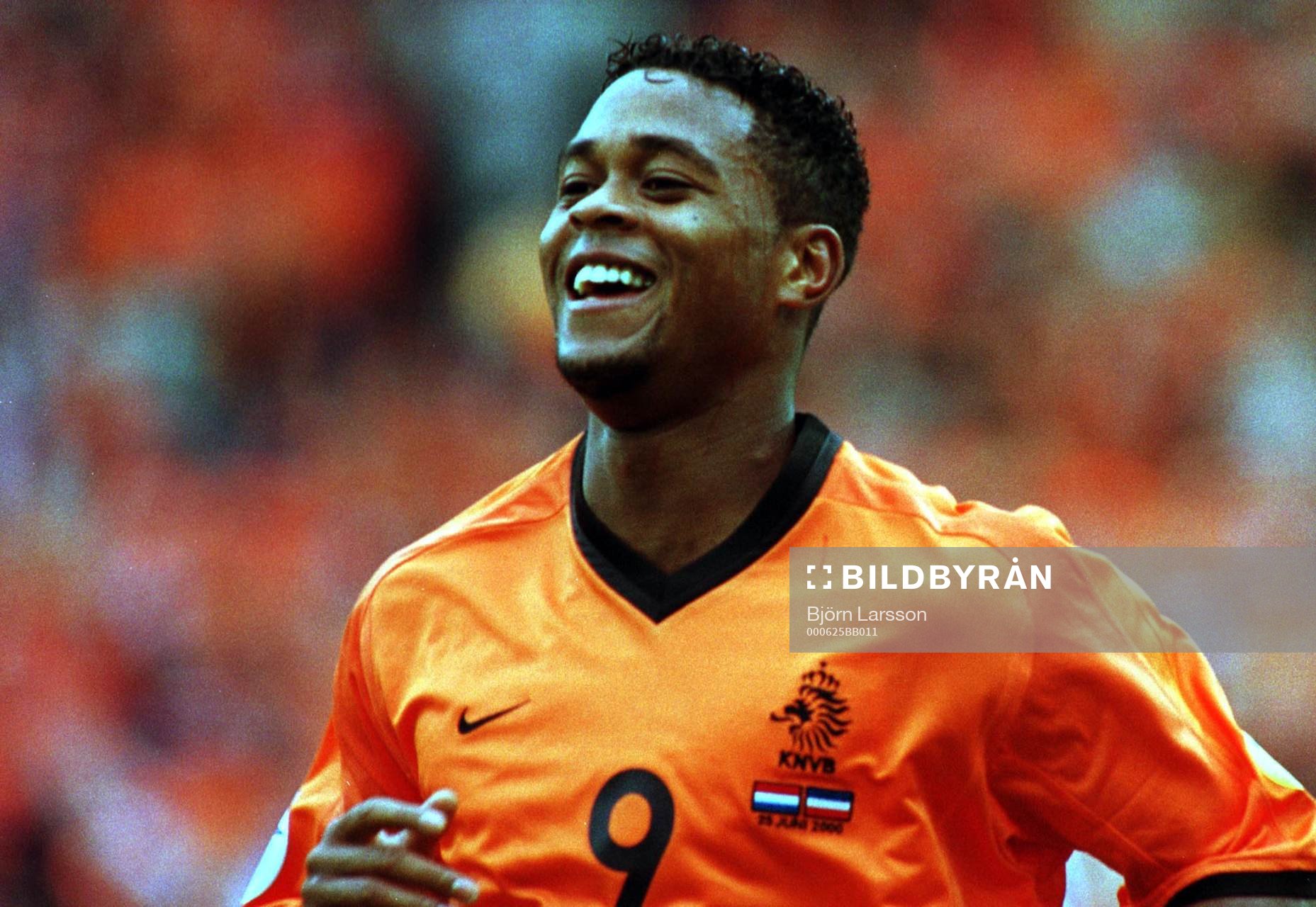  Patrick Kluivert, Holland jublar