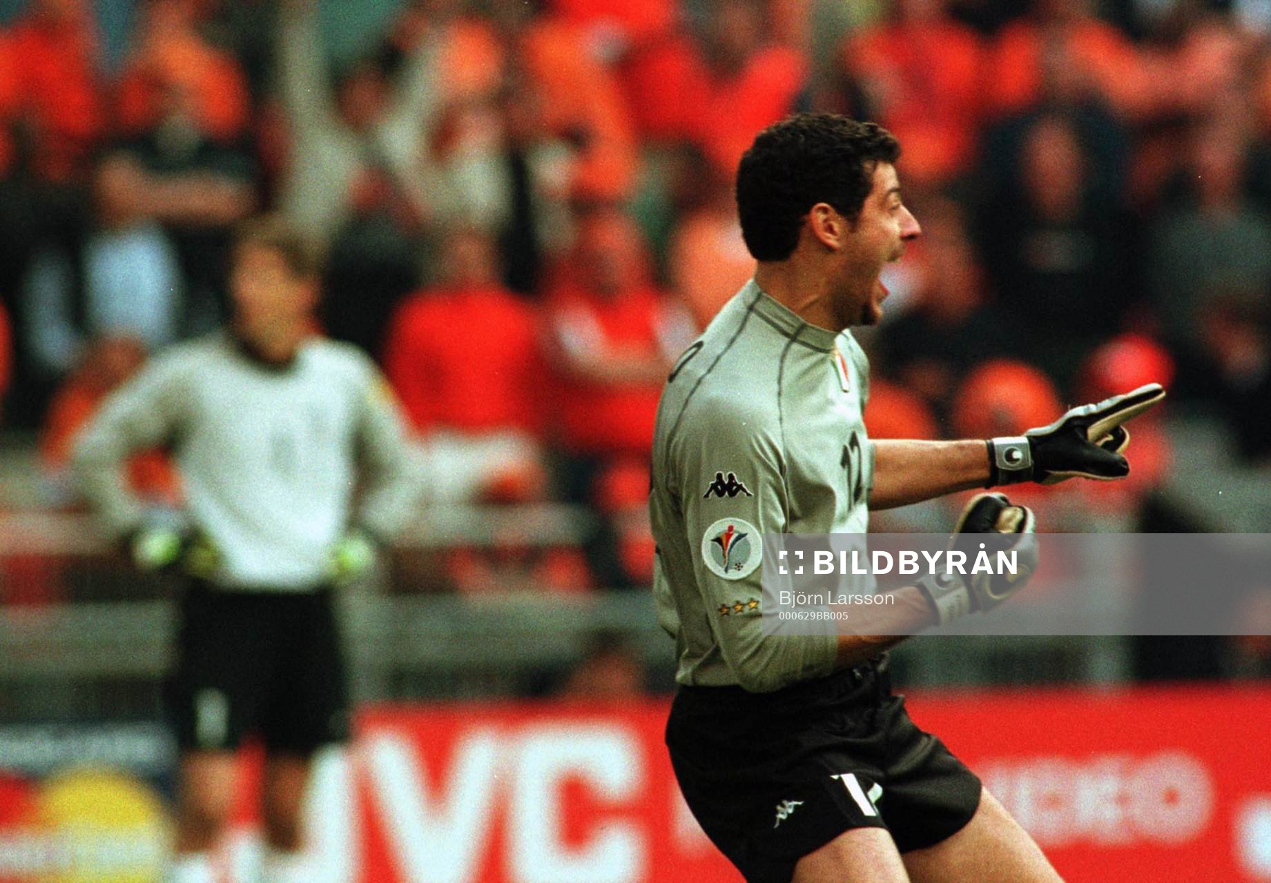  Italiens stora hjälte, Francesco Toldo.