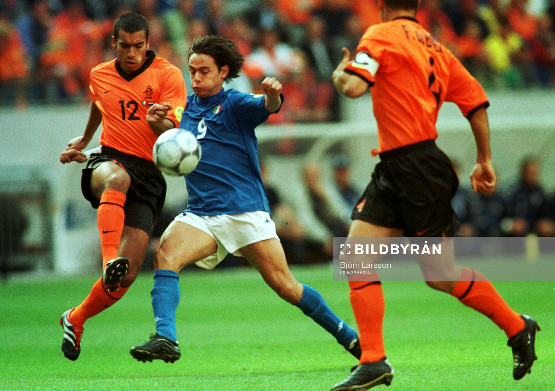 Filippo Inzaghi, Italien och Giovanni Van Bronchkhorst,