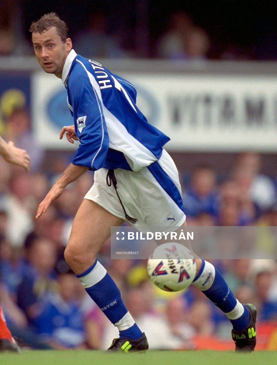 Don Hutchison, Everton