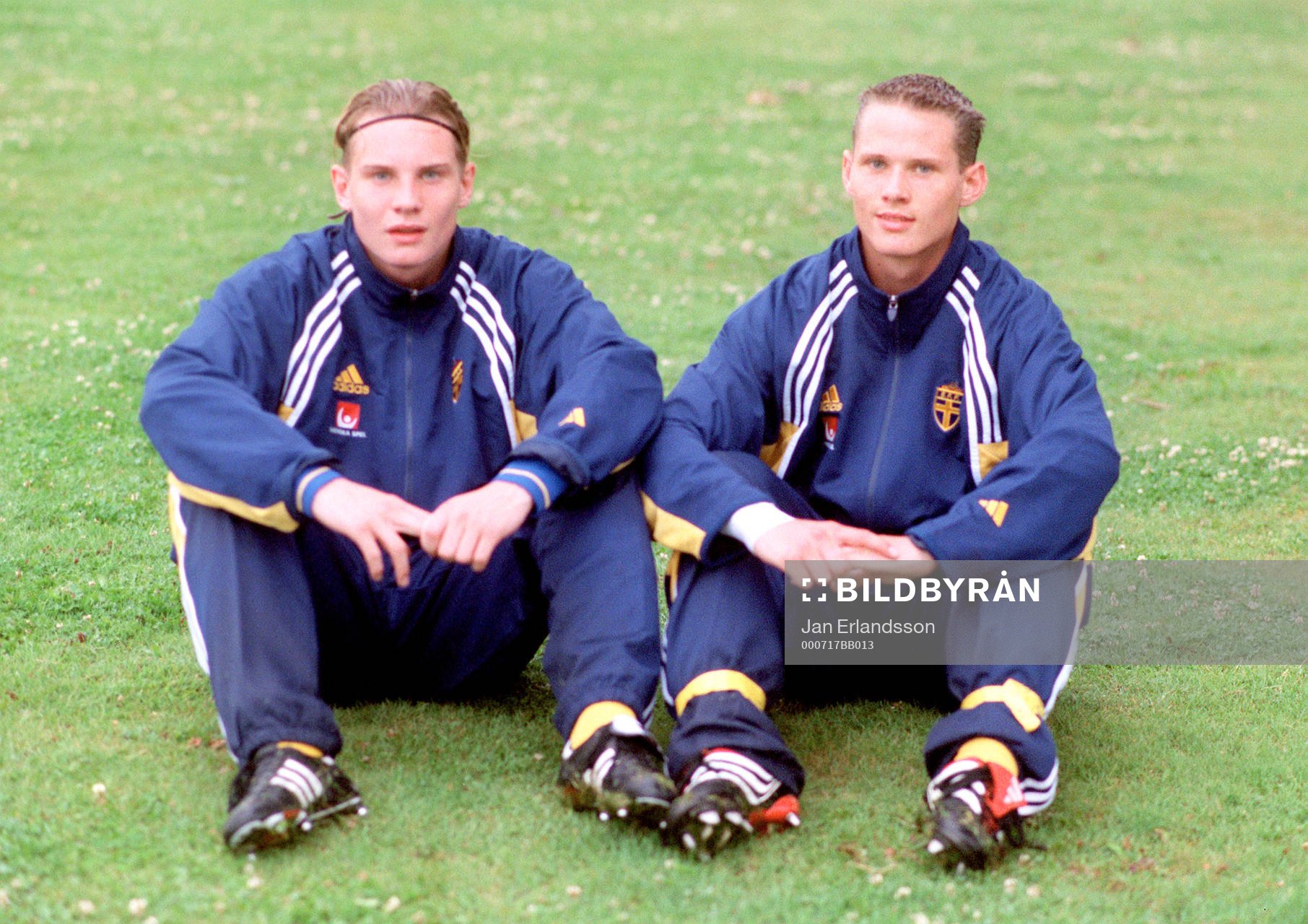 Richard Spång, Coventry och Jon Jönsson, Tottenham