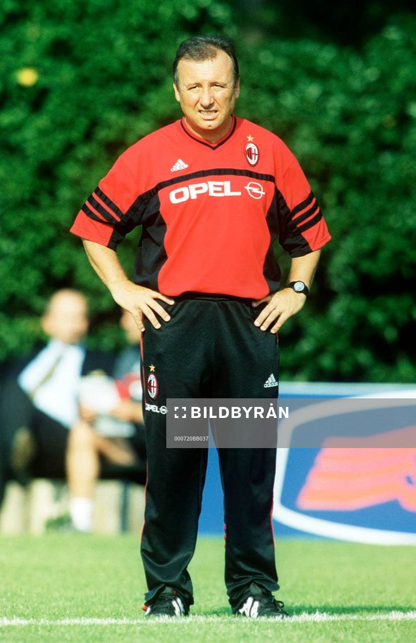  Alberto Zaccheroni, tränare Milan.
