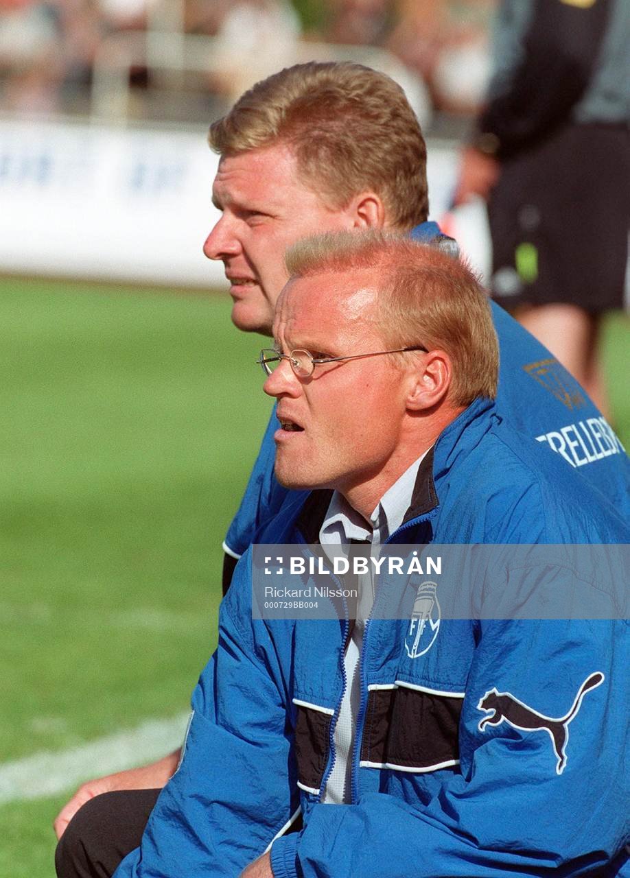 Alf Westerberg, tränare Trelleborg och Jonas Brorsson,