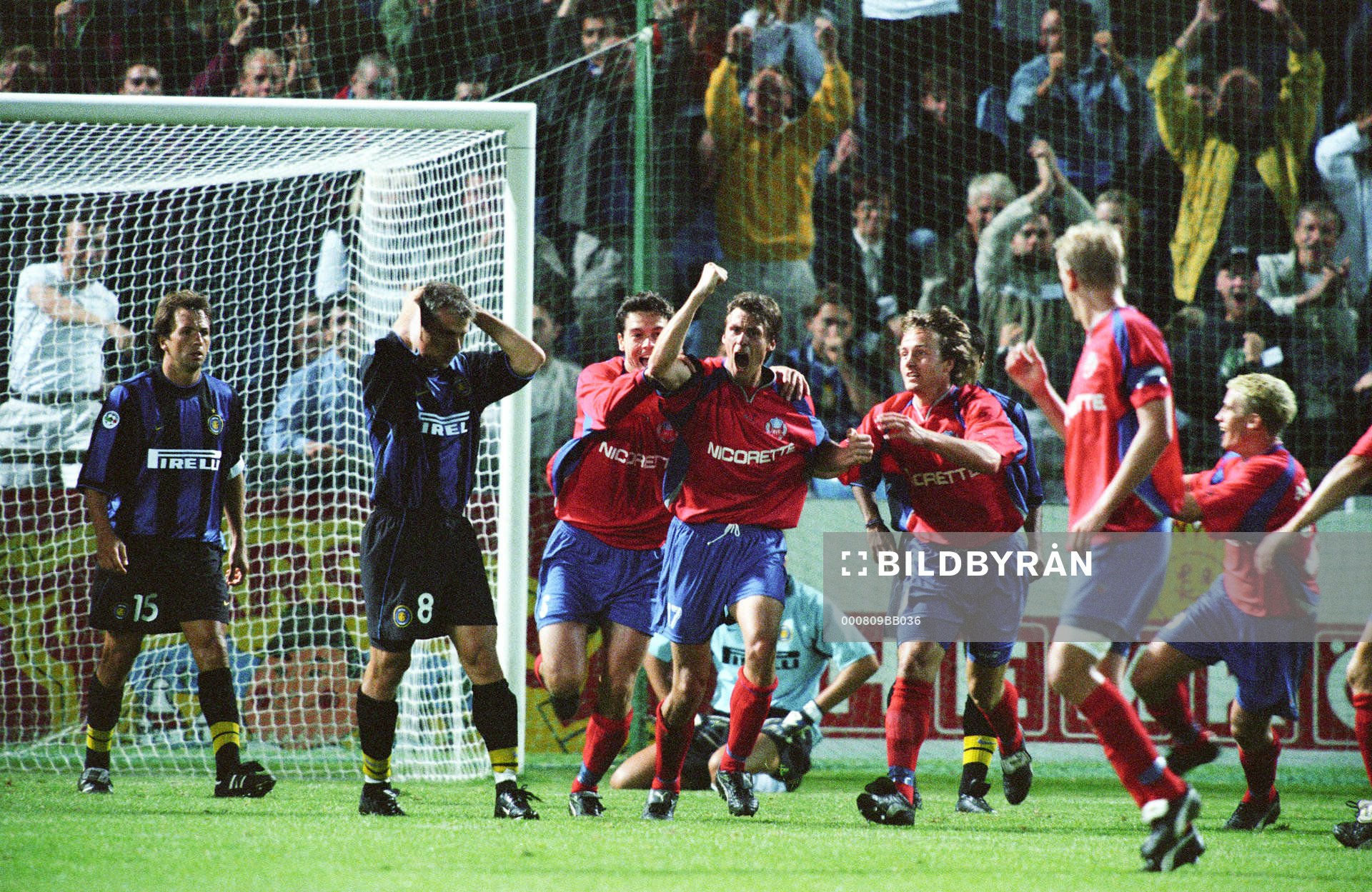 1-0, Michael Hansson, Helsingborg, grattas. Glädje, jubel