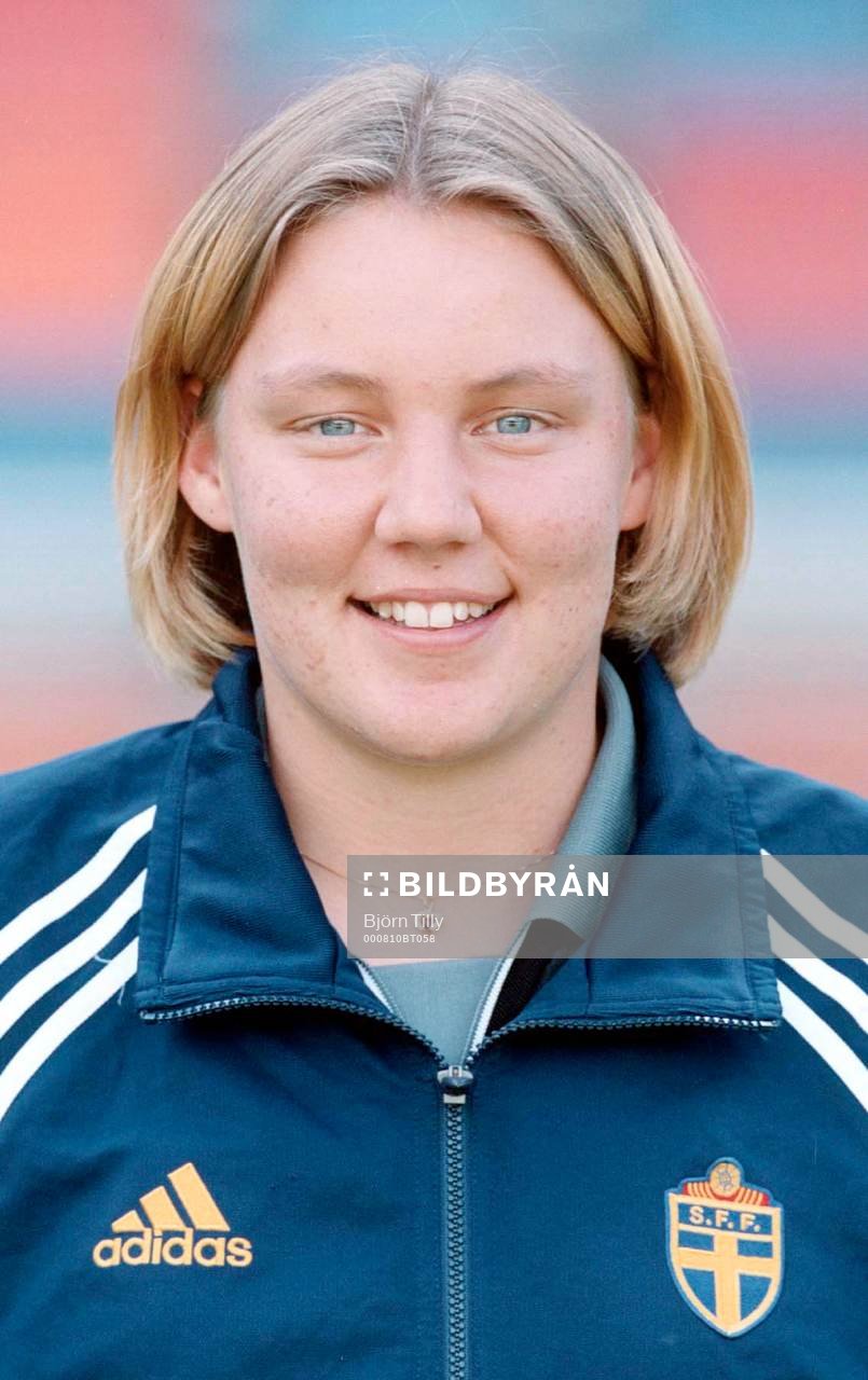 Ulla-Karin Thelin, Sverige