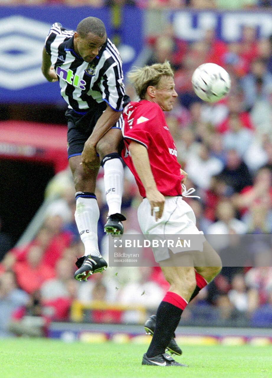 Football, Premier League, England 2000-2001, Manchester