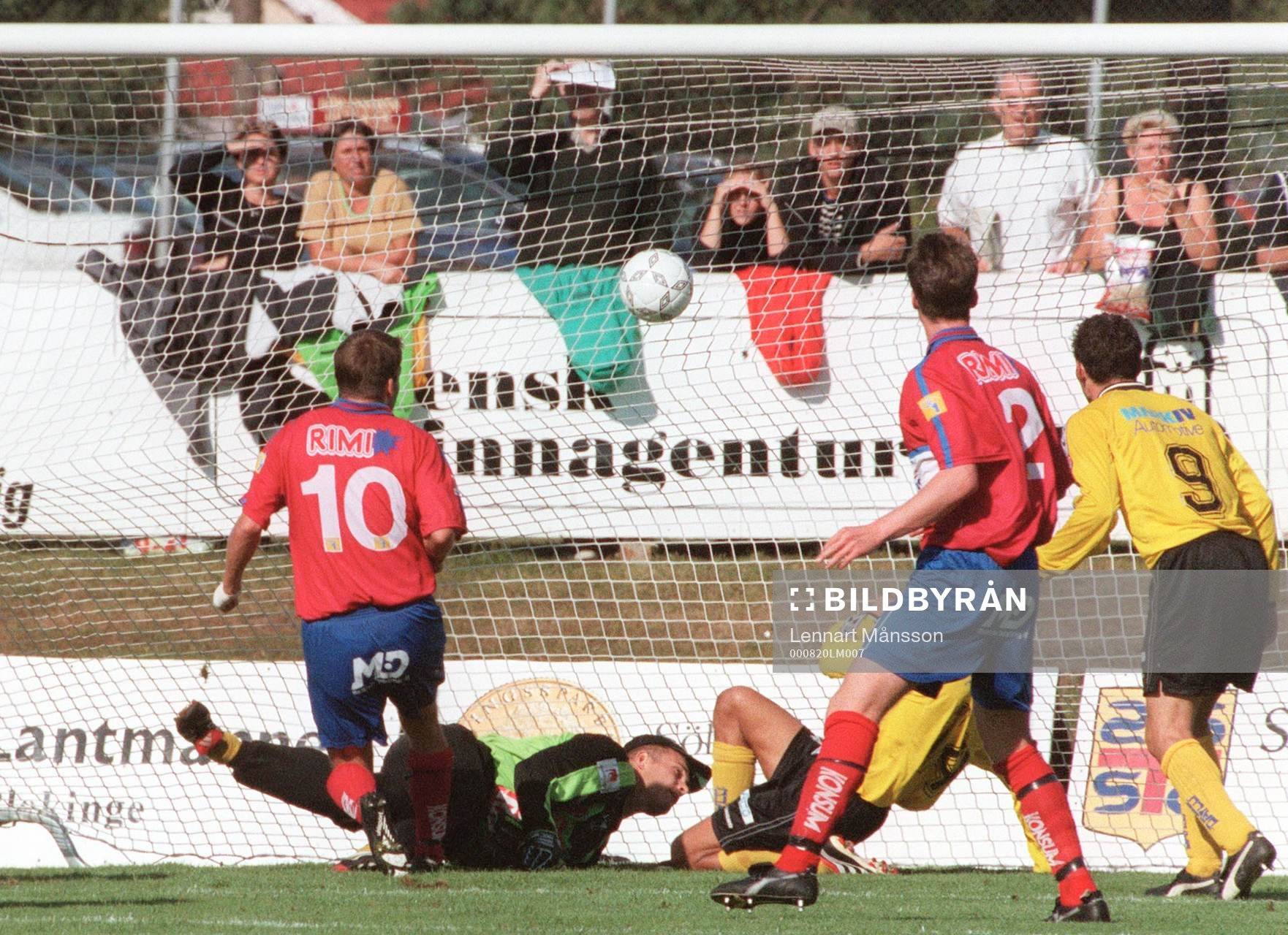 Patrik Isaksson, Öster