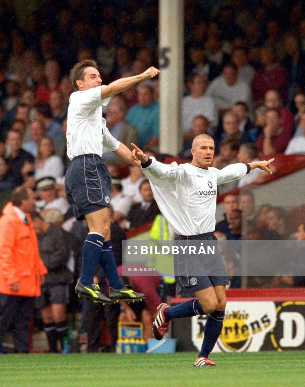 David Beckham och Gary Neville, Manchester (Jubel)