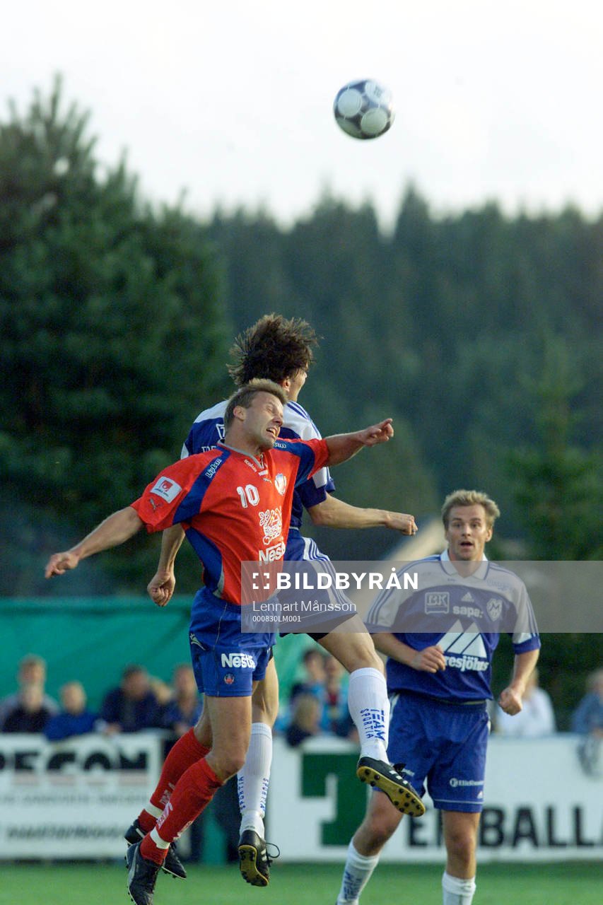 Hans Eklund, Helsingborg i en tuff duell