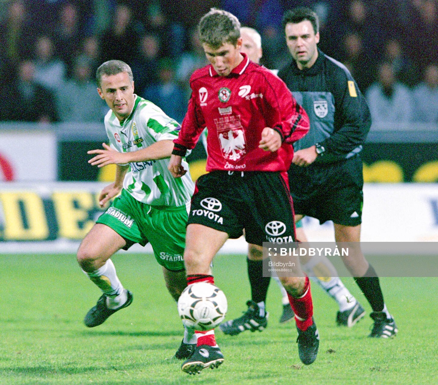 Örebros Jonas Pelgander mot Hammarbys Jens Gustafson