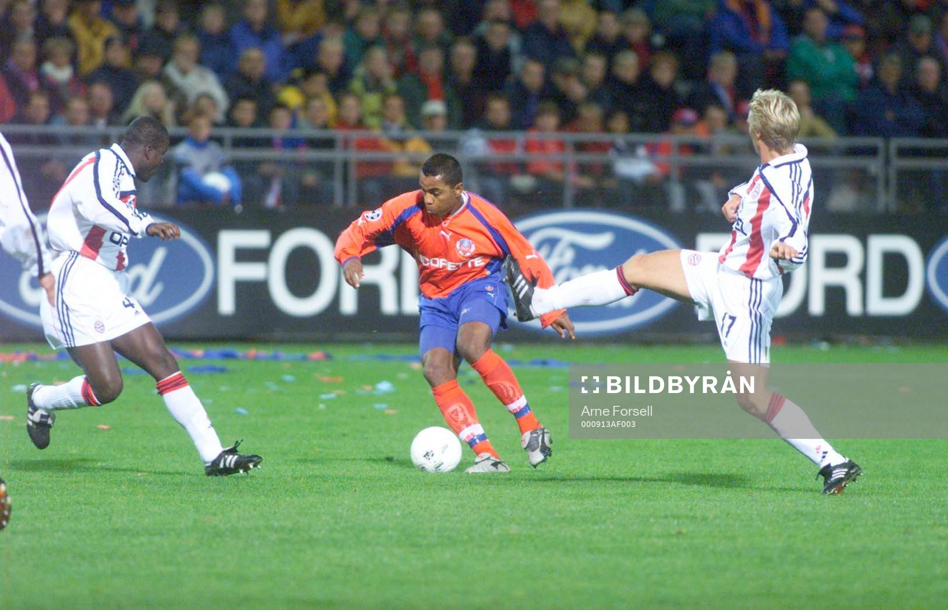 Alvaro Santos, Helsingborg hårt ansatt från båda håll