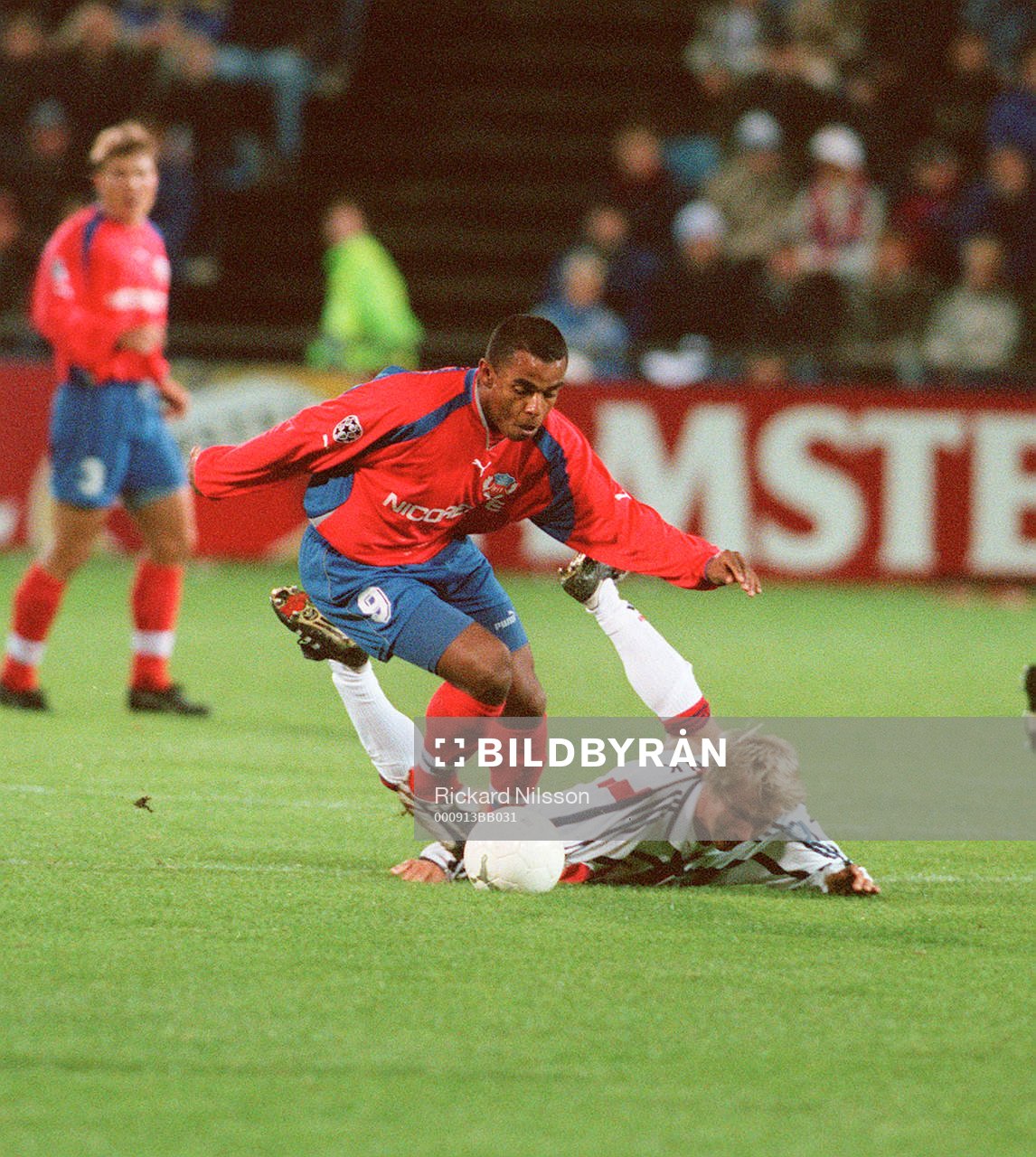 Alvaro Santos, Helsingborg tar sig förbi Thorsten Fink,
