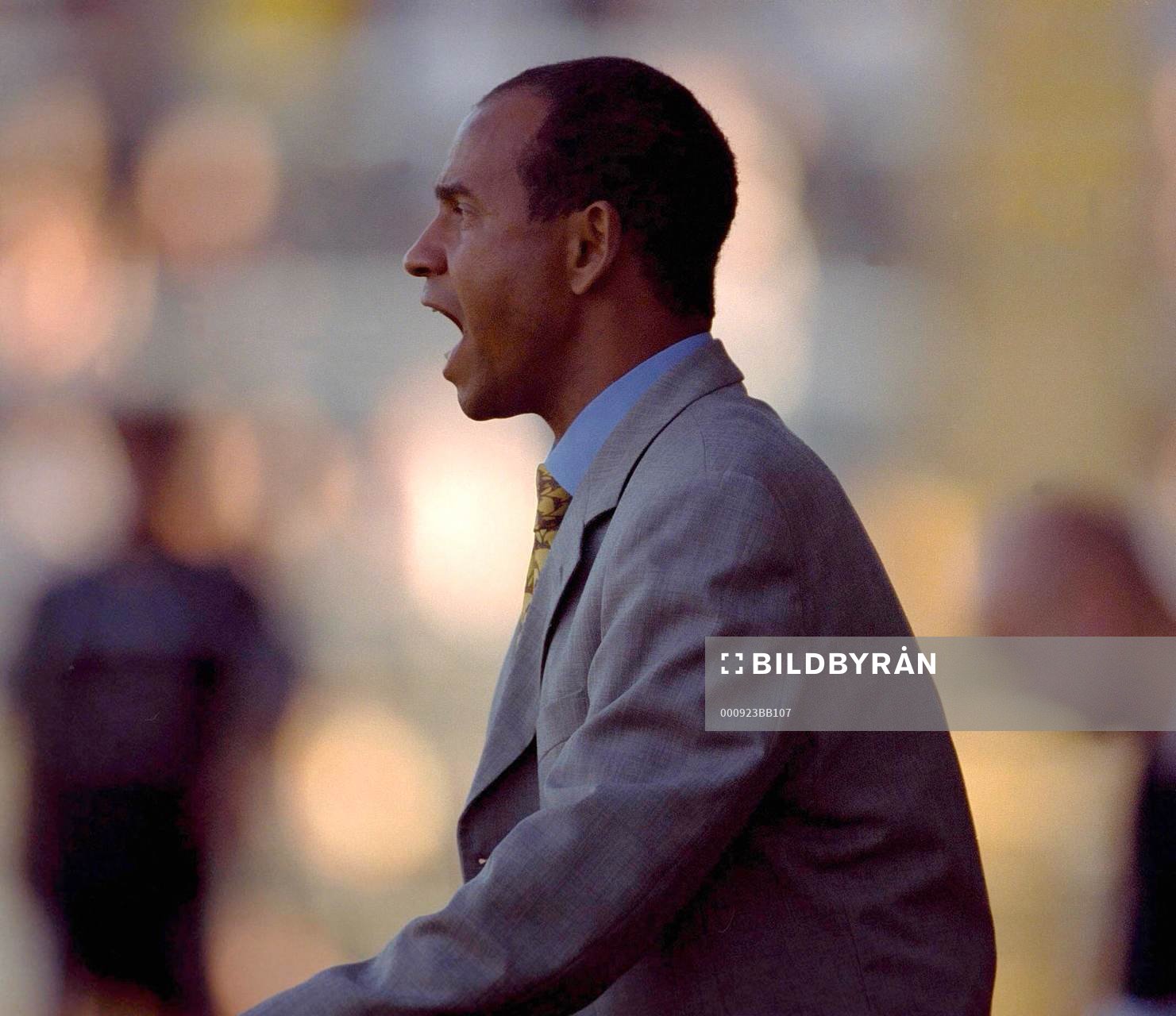  Jean Tigana, manager Fulham