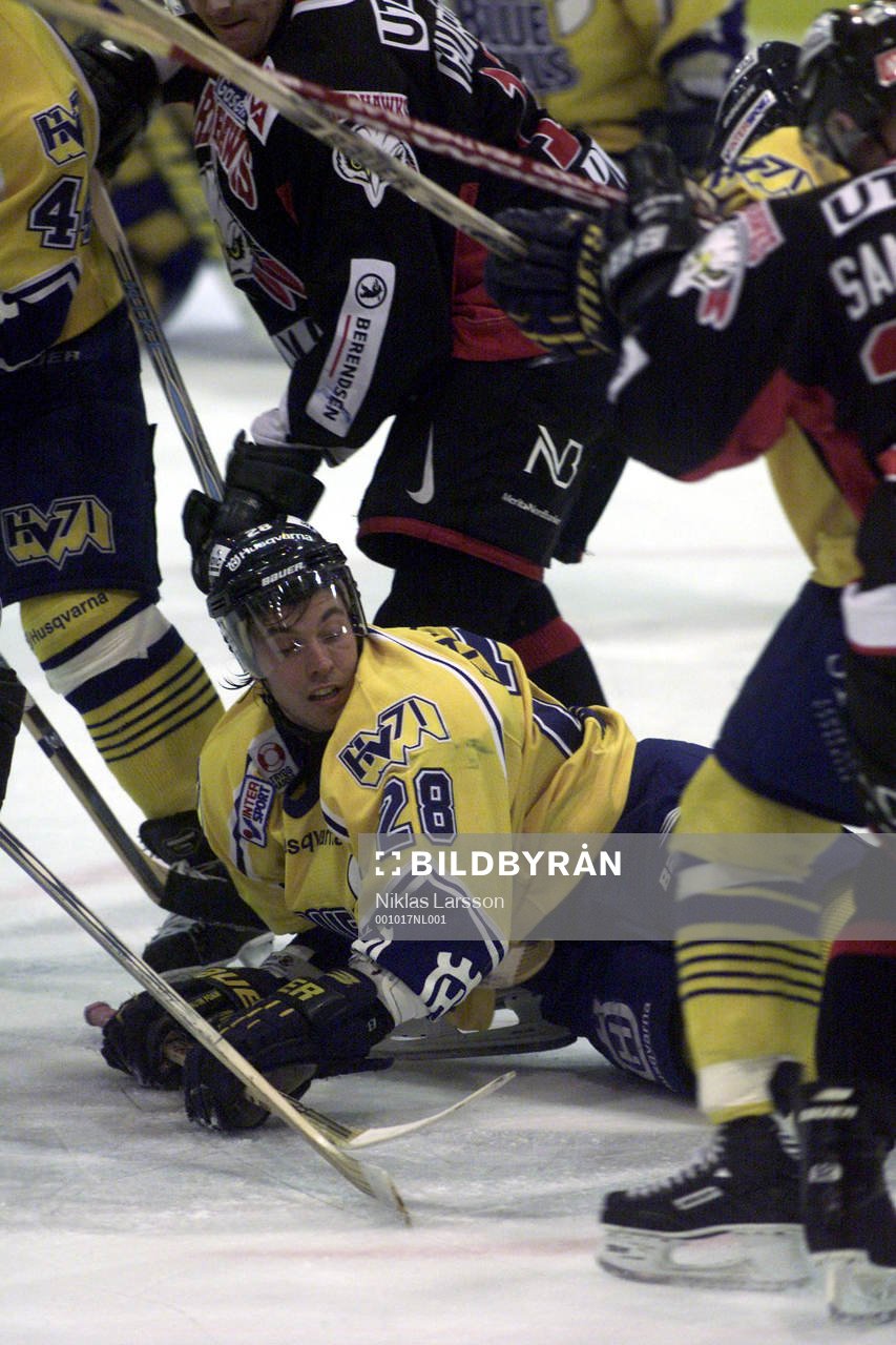 Johan Hult, HV 71