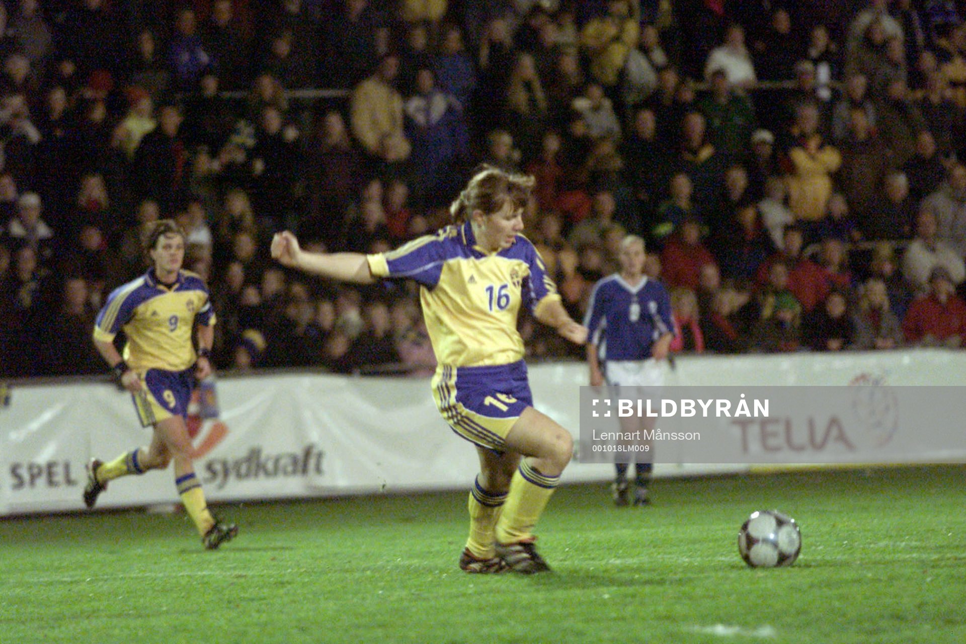 Marit Björstedt, Sverige