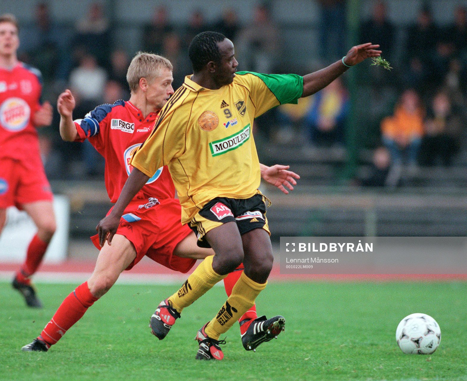 Thomas Strandberg, Höllviken och Bernhard Makufi,