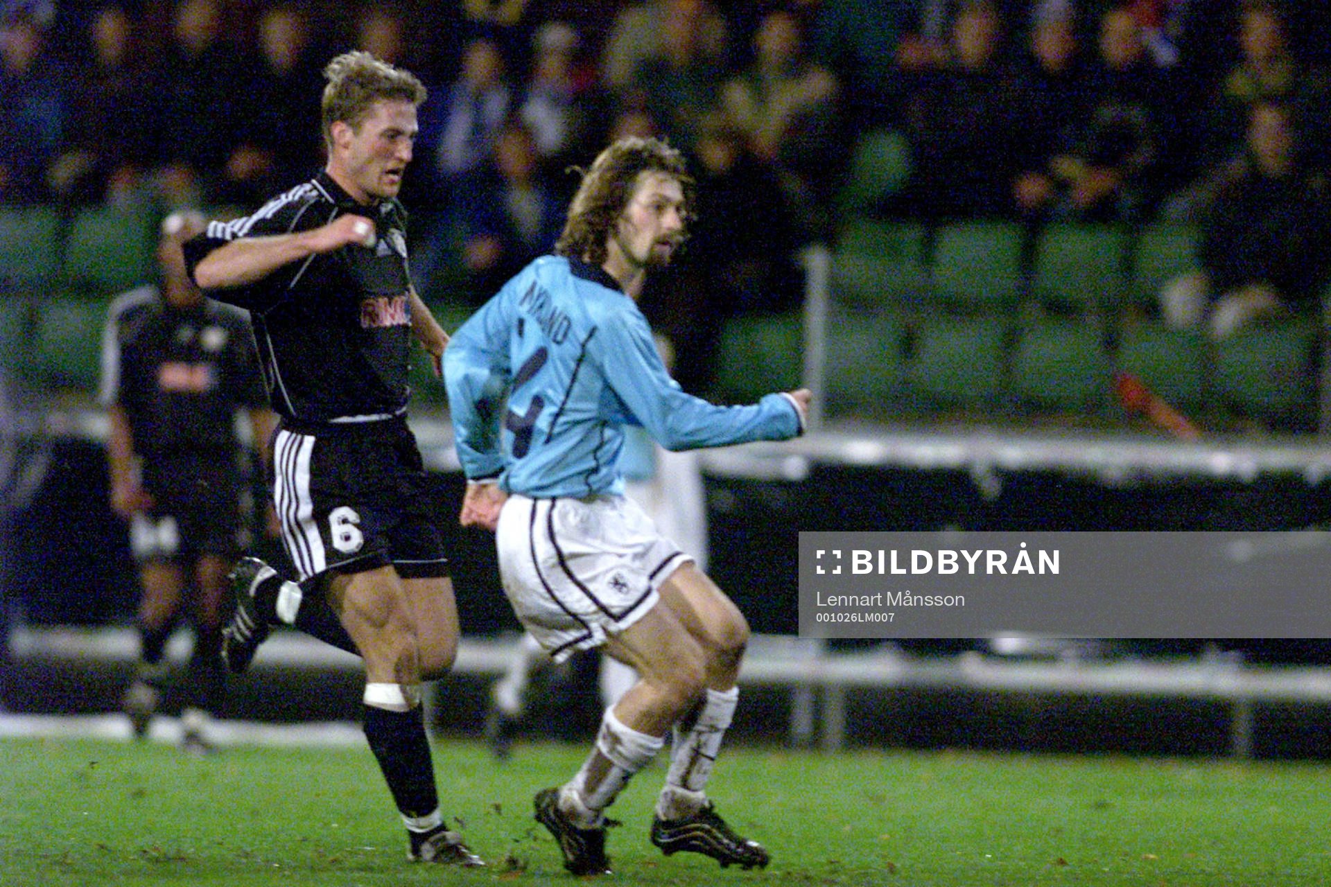 Erik Myland, München, steget före Fredrik Gustafsson, HBK