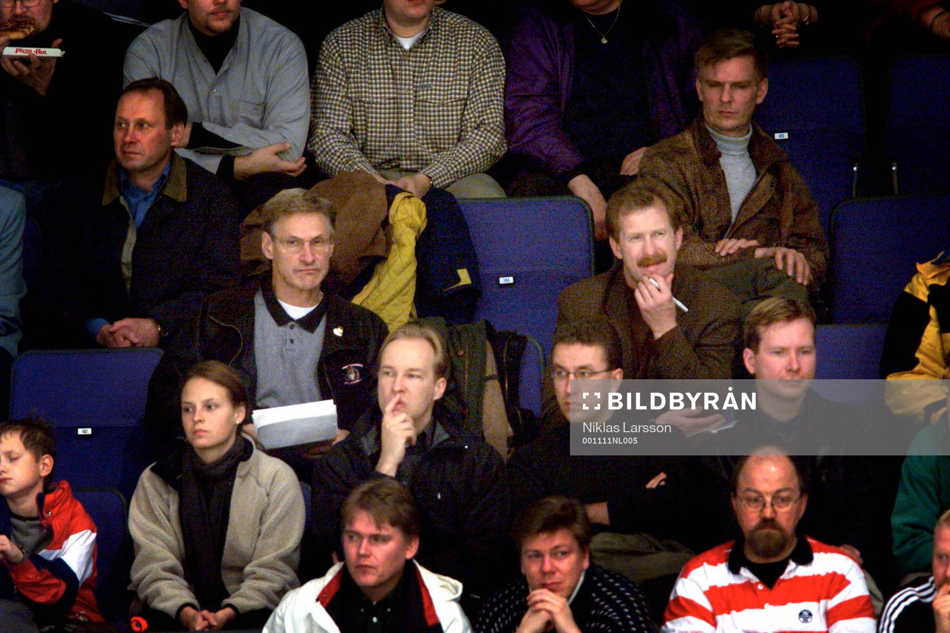 Jim Nill (med penna), Assistant manager Detroit Red Wings