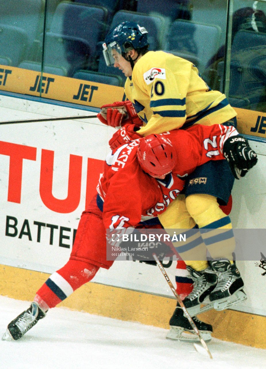 Henrik Zetterberg, Sverige och Aleksandr Guljavtsev,