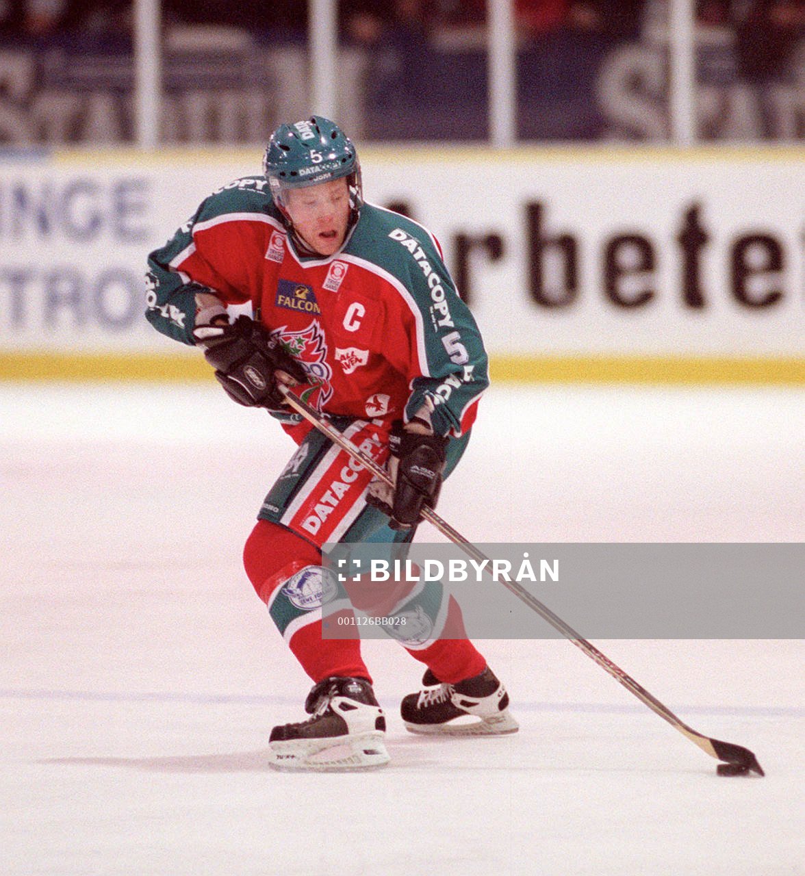 Jan-Axel Alavaara, Modo