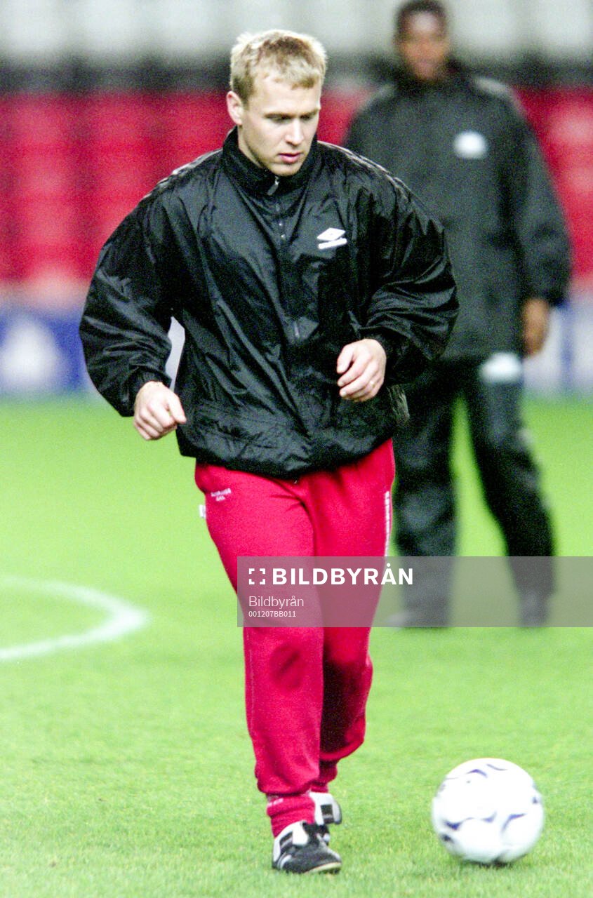 Football, Uefa Cup, 3rd Round, 2nd Leg, Liverpool -