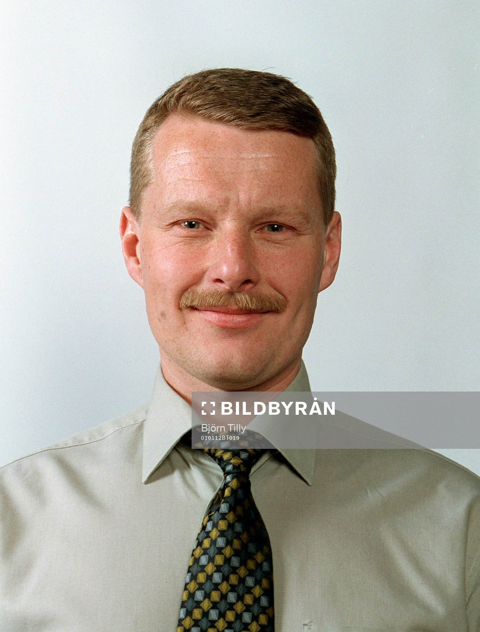 Mikael Lindfors