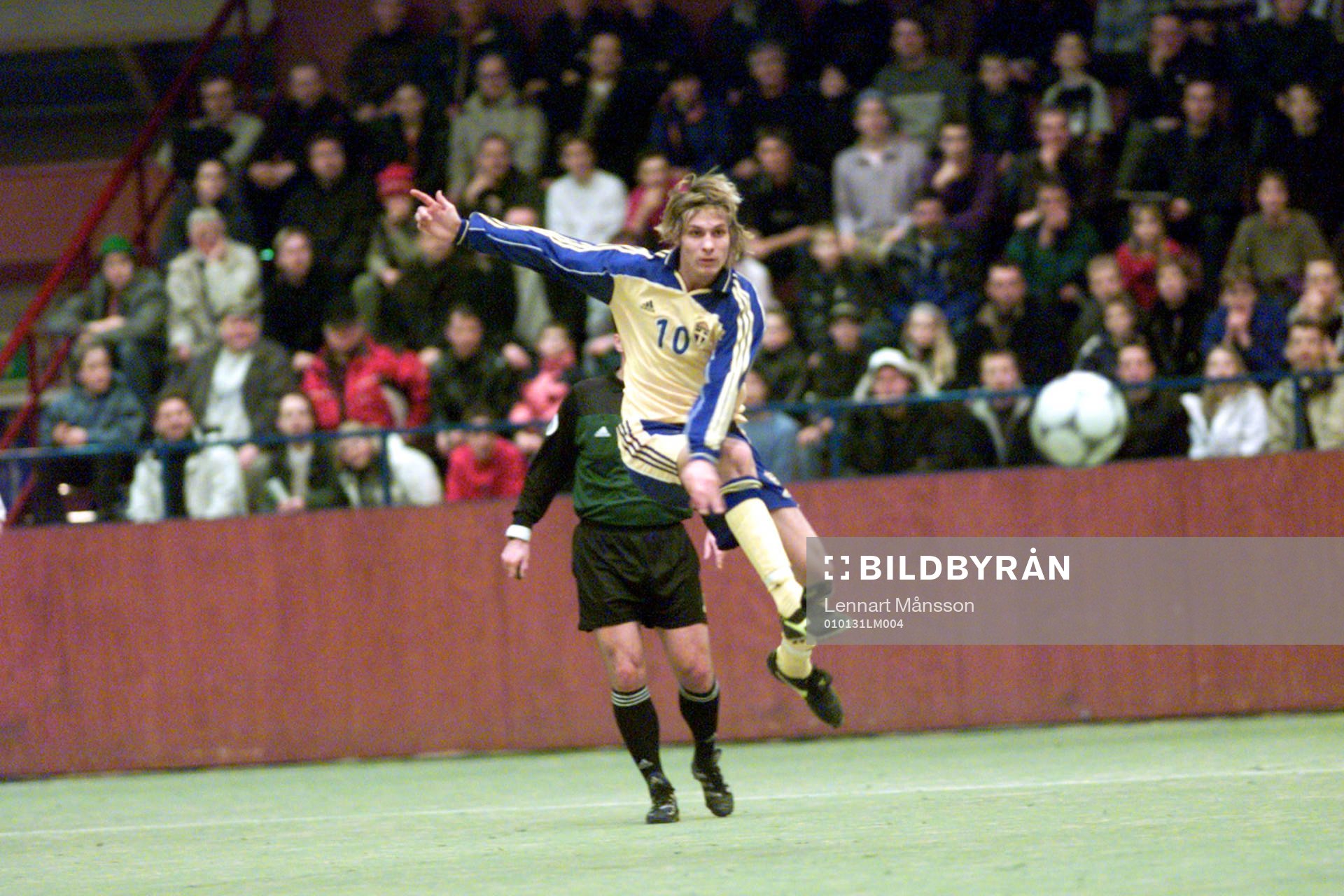 Debutanten Tobias Grahn, Sverige