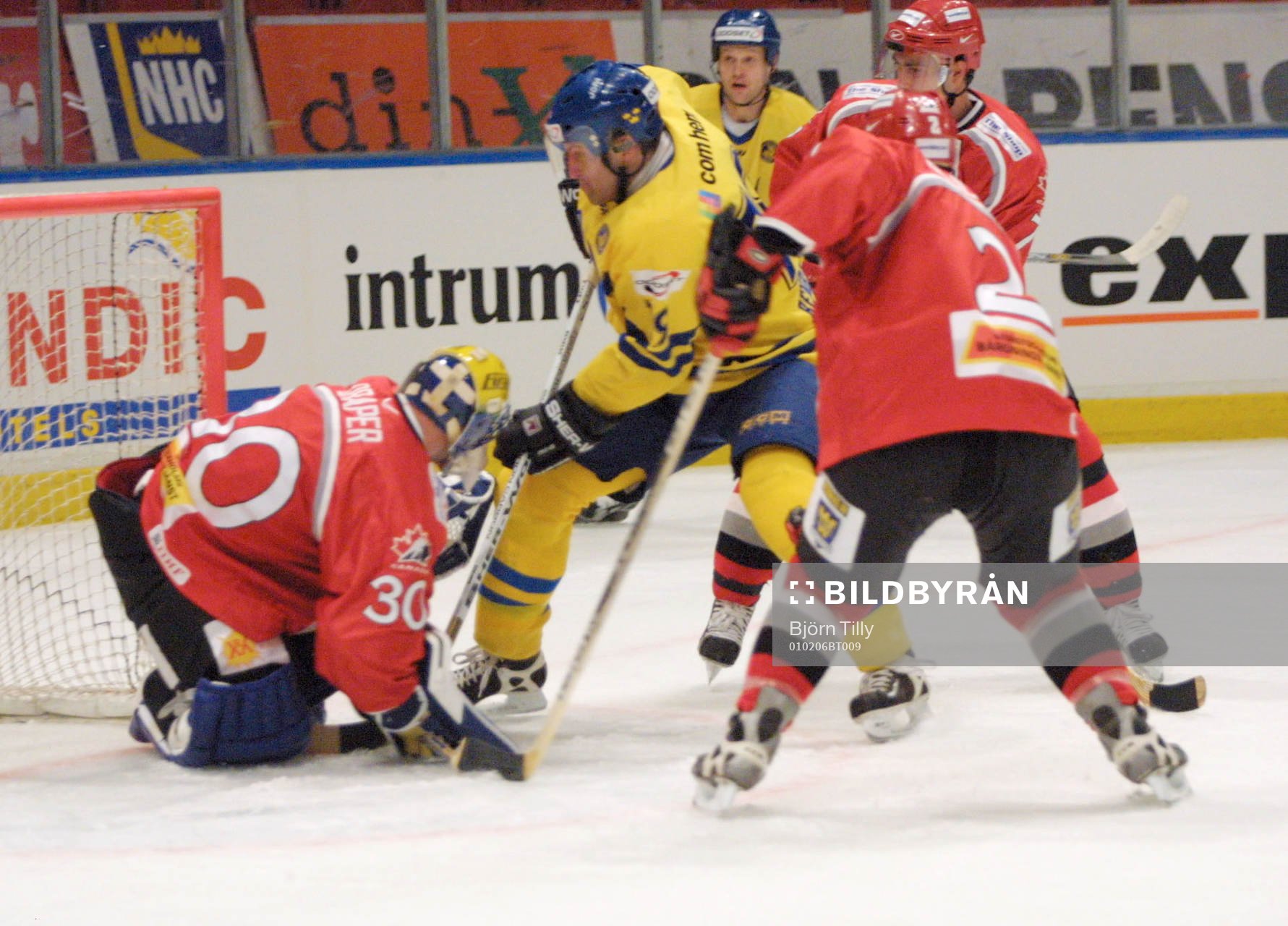 Mikael Renberg, Sverige