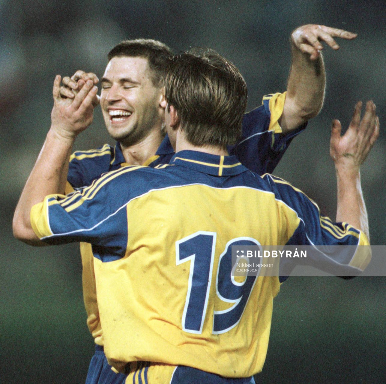 Stefan Selakovic och Anders Svensson, Sverige jublar.