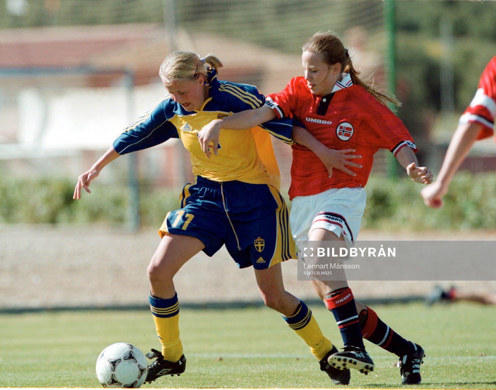 Josefine Öqvist, Sverige