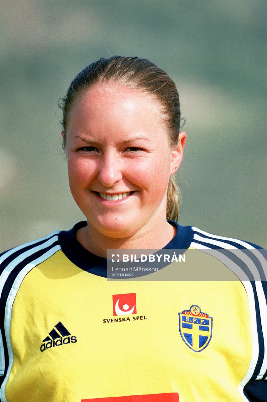 Anna-Karin Andersson, Sverige