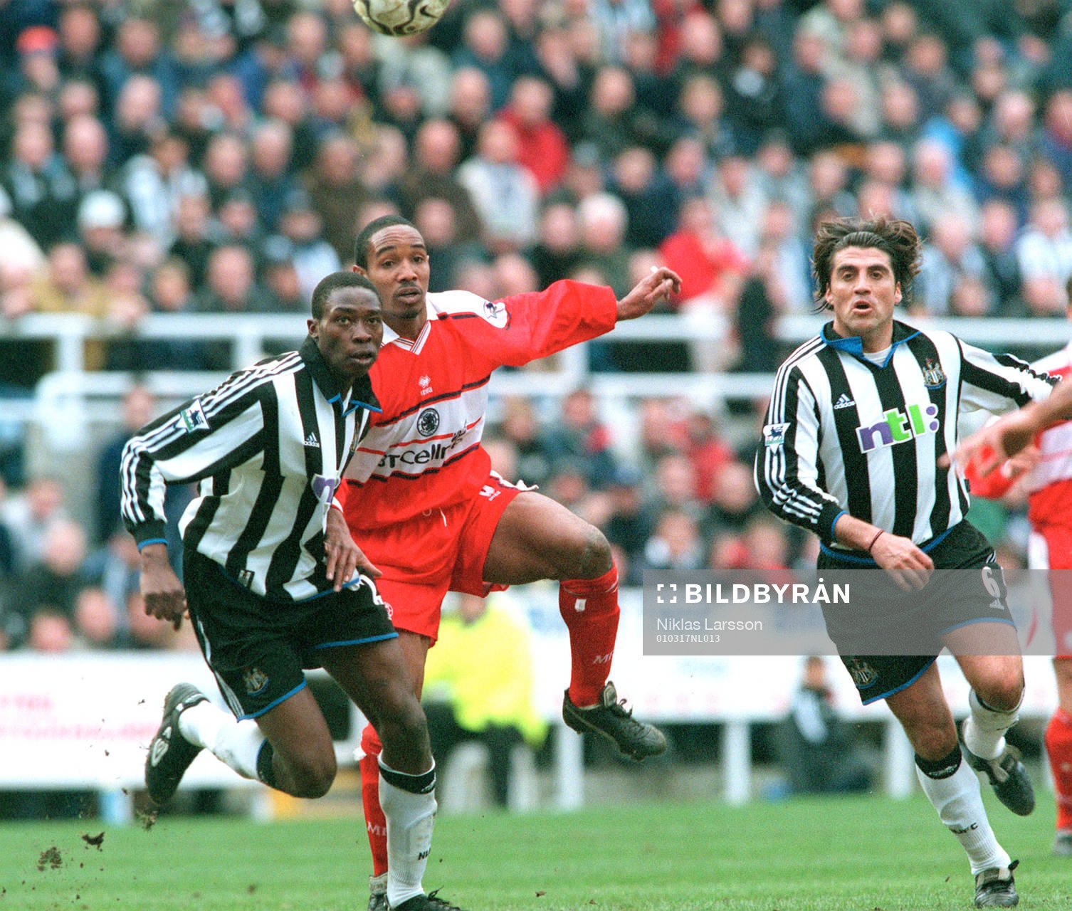  Shola Ameobi och Clarence Acuna, Newcastle.