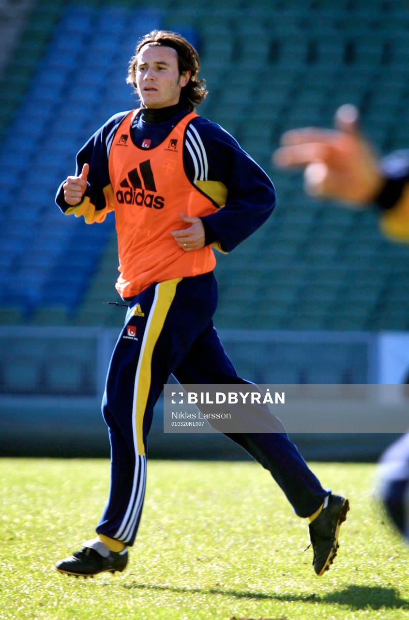 Yksel Osmanovski, Sverige
